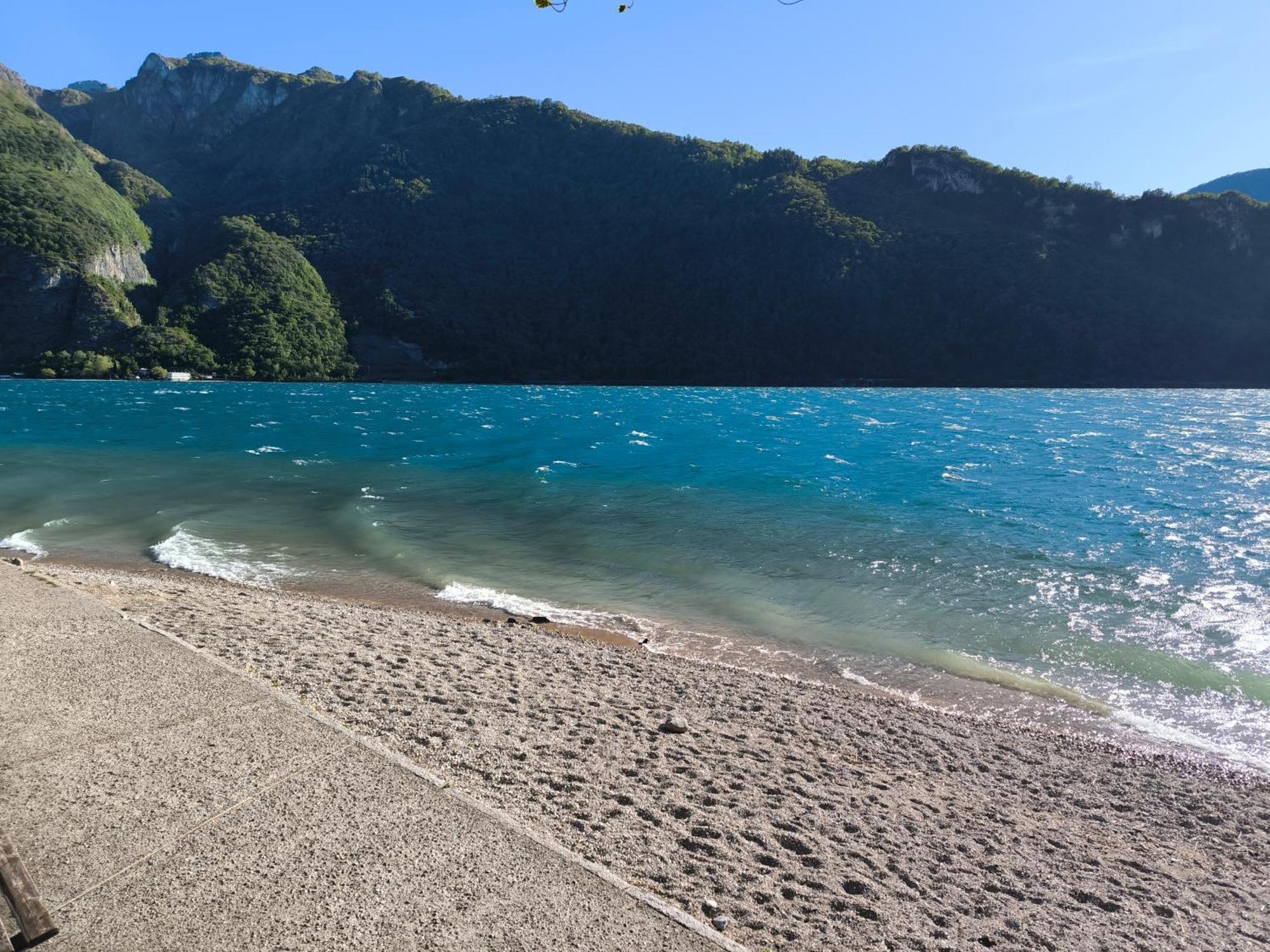 La Meridiana Sul Lago Аббадия Лариана Номер фото
